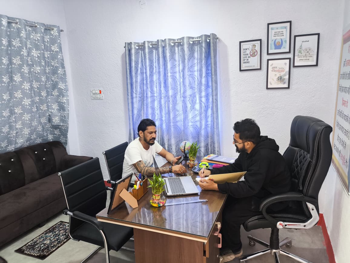 JEEVANDAAN Foundation Office with founders